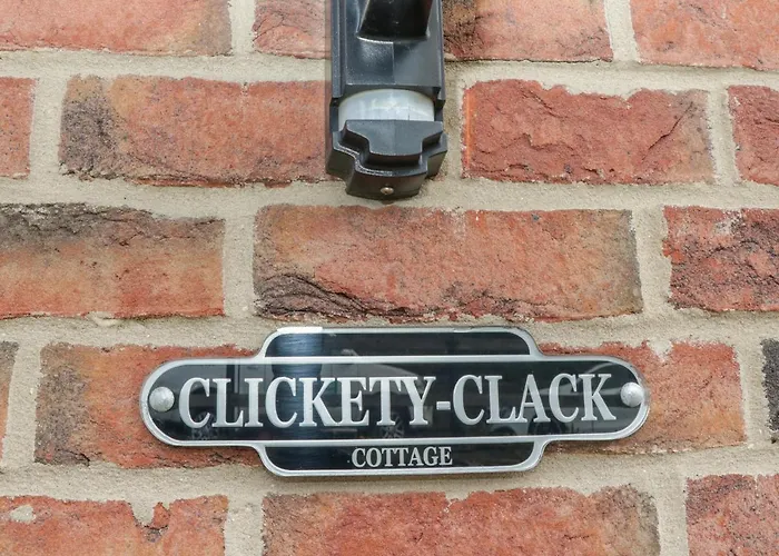 Clickety-clack Whitby