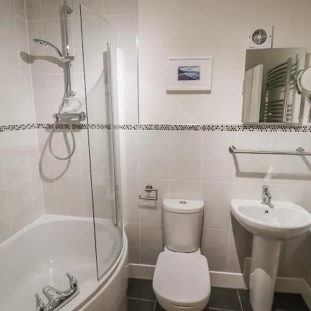 度假居 Clickety-clack *